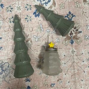 Green and Frosted‎ Glass Christmas Tree Set